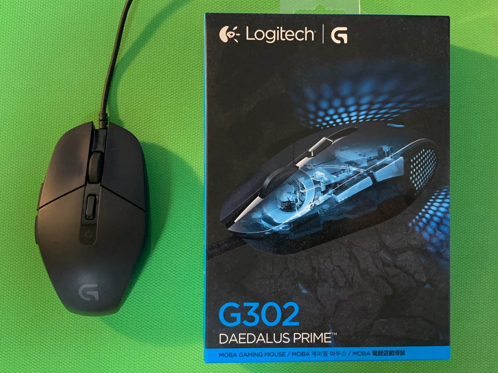 Logitech G302